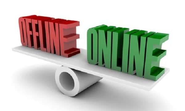 bisnis offline atau online