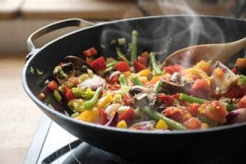 25 Ide Bisnis Makanan Online Rumahan Terlaris